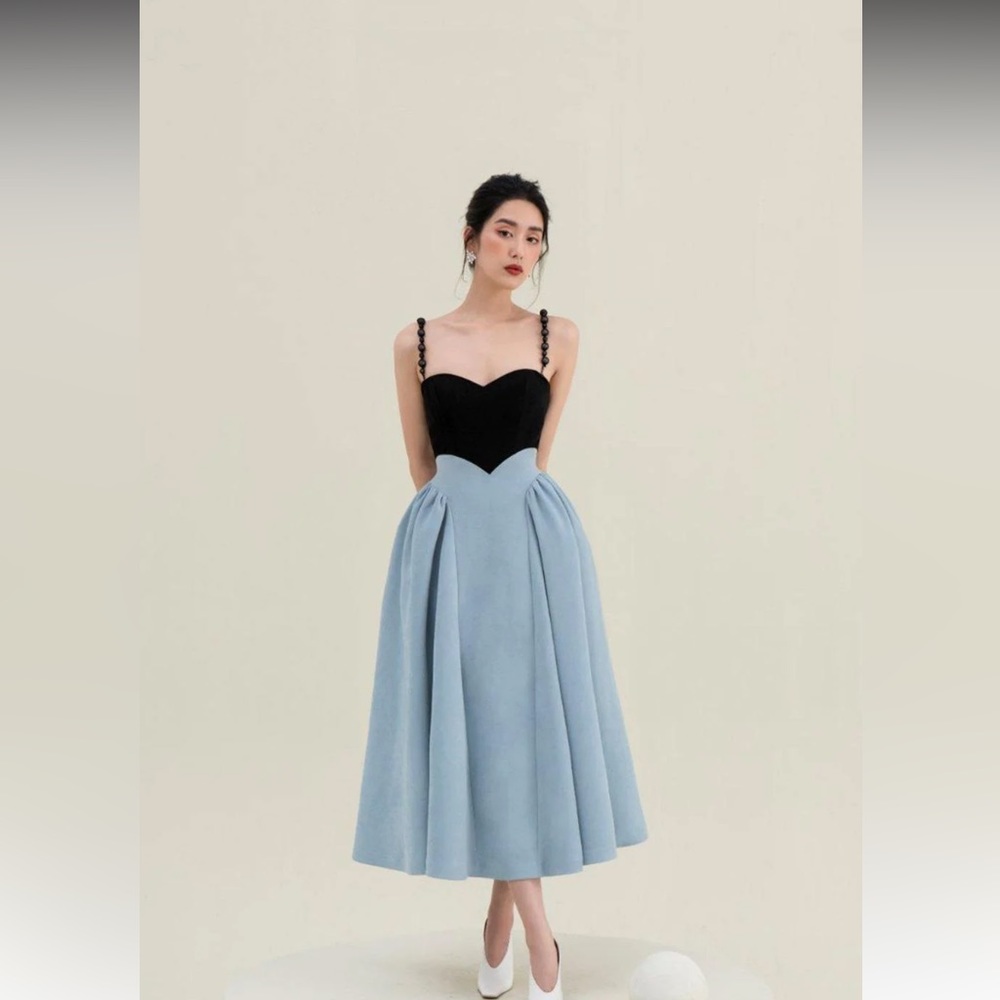 NWT Statement midi flare dress by CICI - ribbed velvet with black “pearl” straps